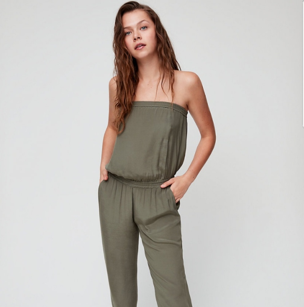 Extremely comfortable Aritzia jumpsuit